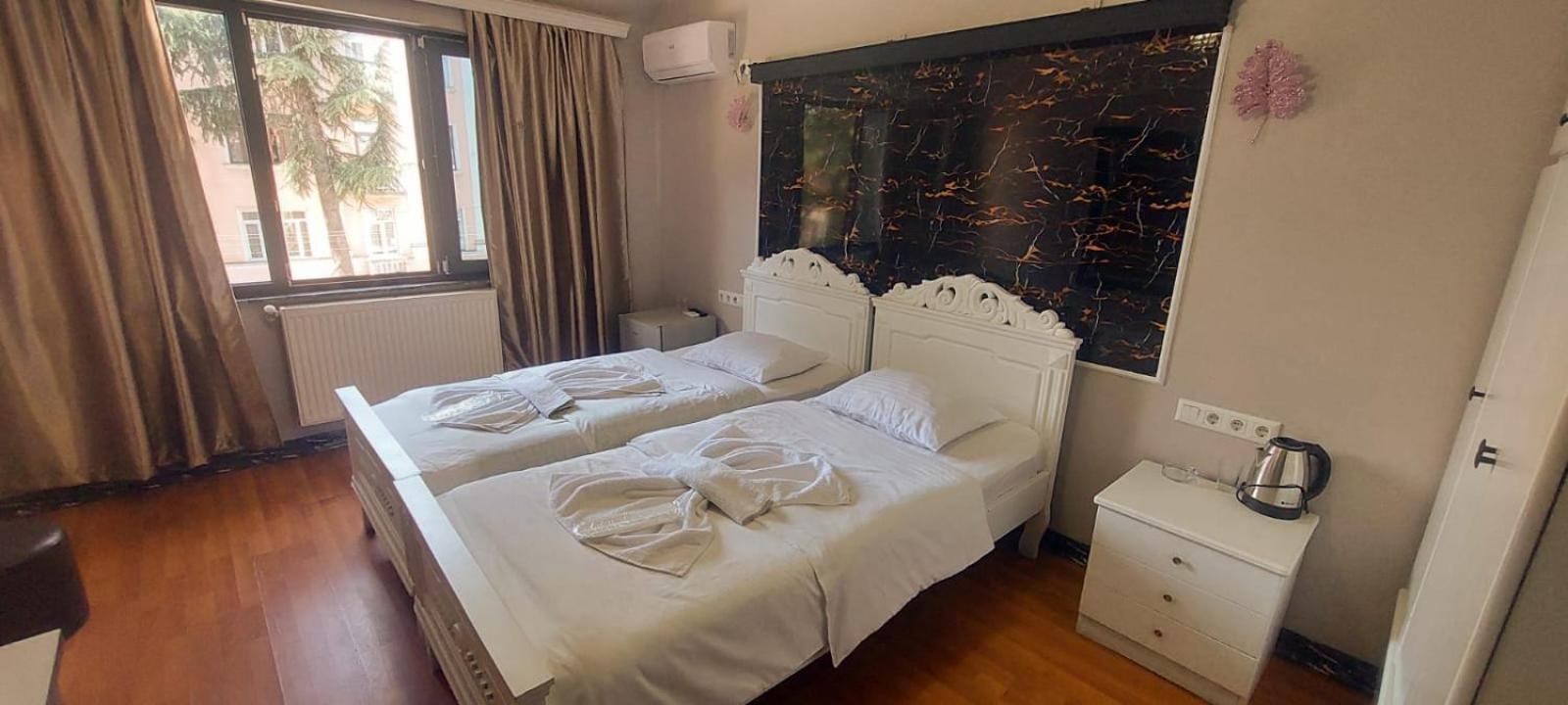 Metrepol Hotel Batumi Exterior photo