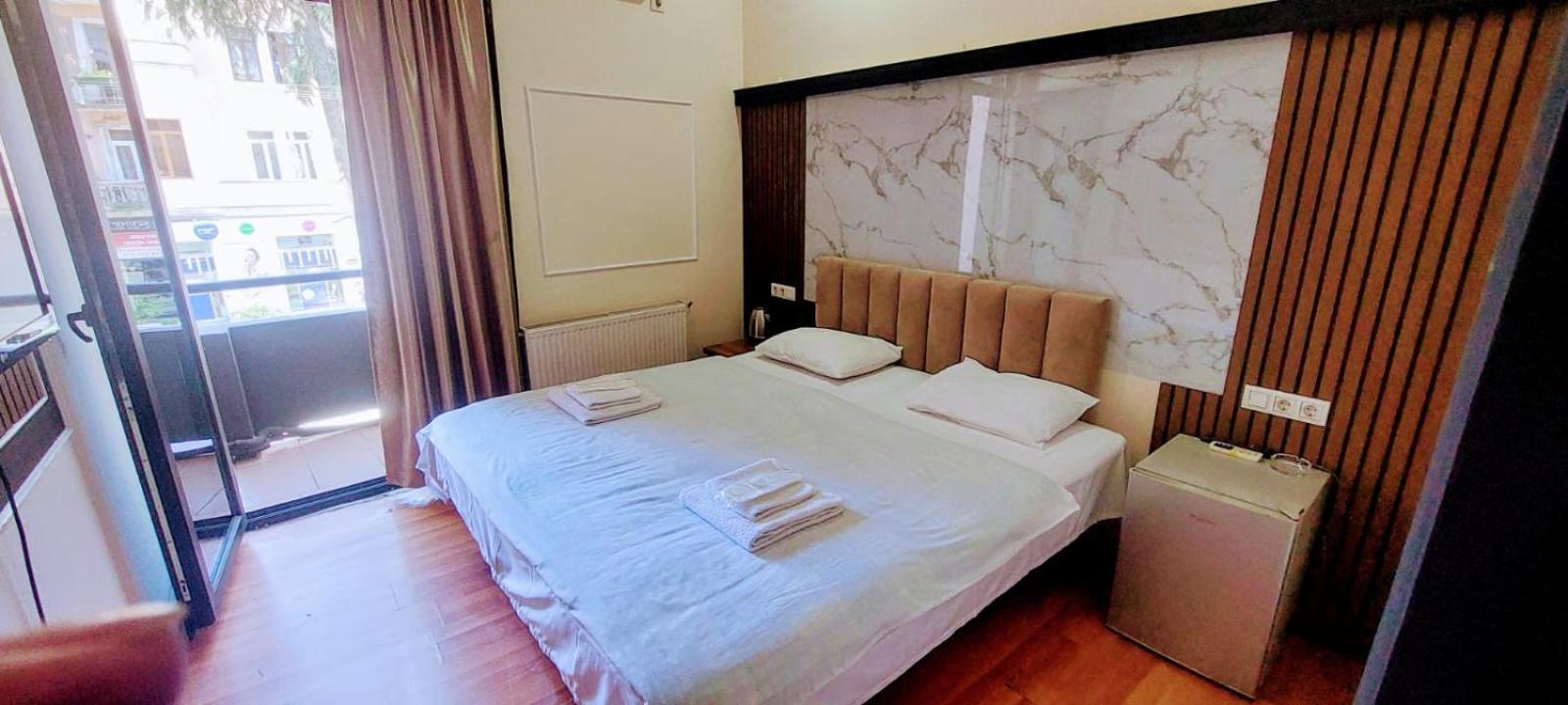 Metrepol Hotel Batumi Exterior photo